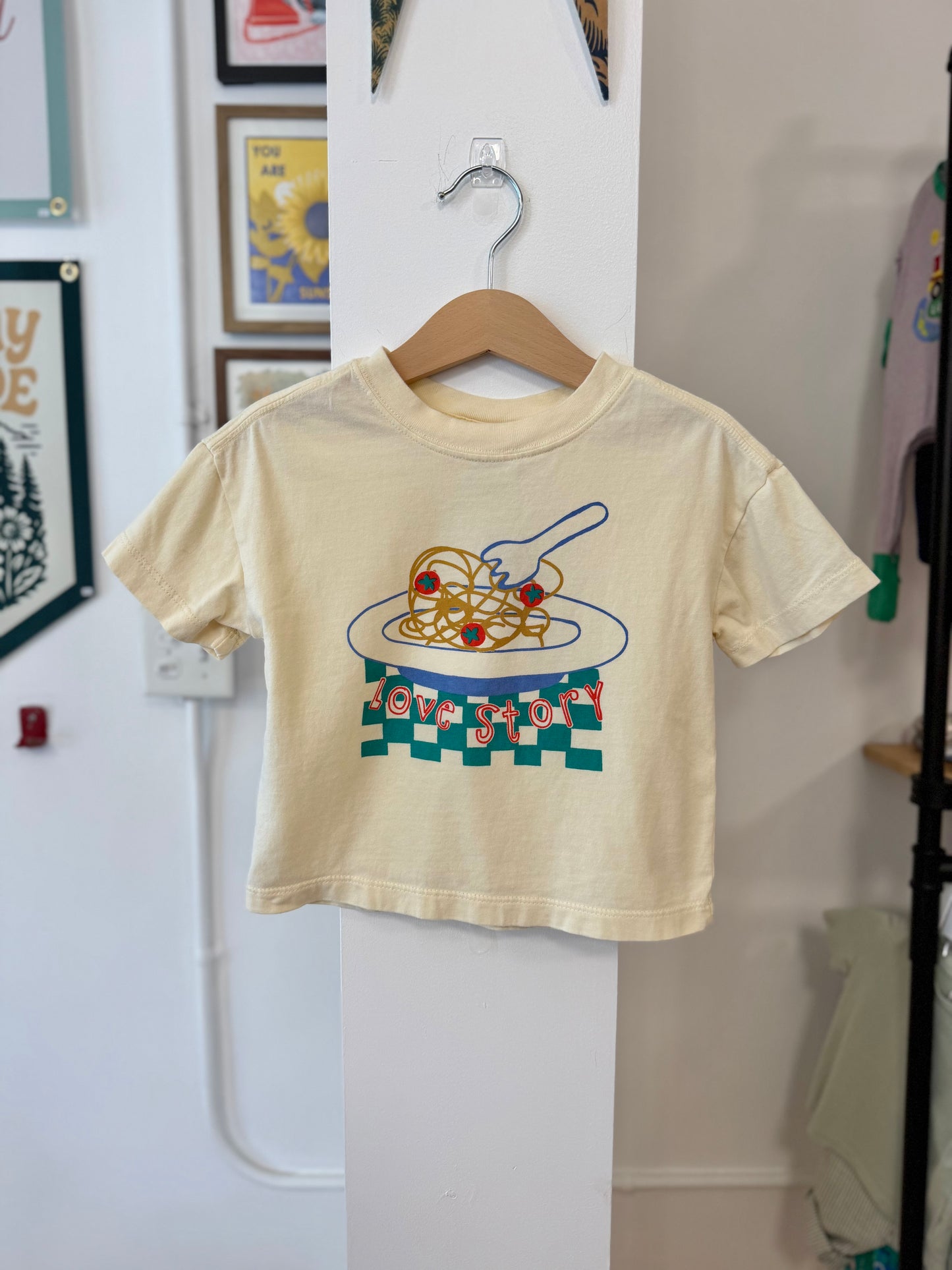 2/2T, Hanna Andersson, Cream, "Love Story" spaghetti relaxed fit graphic t-shirt
