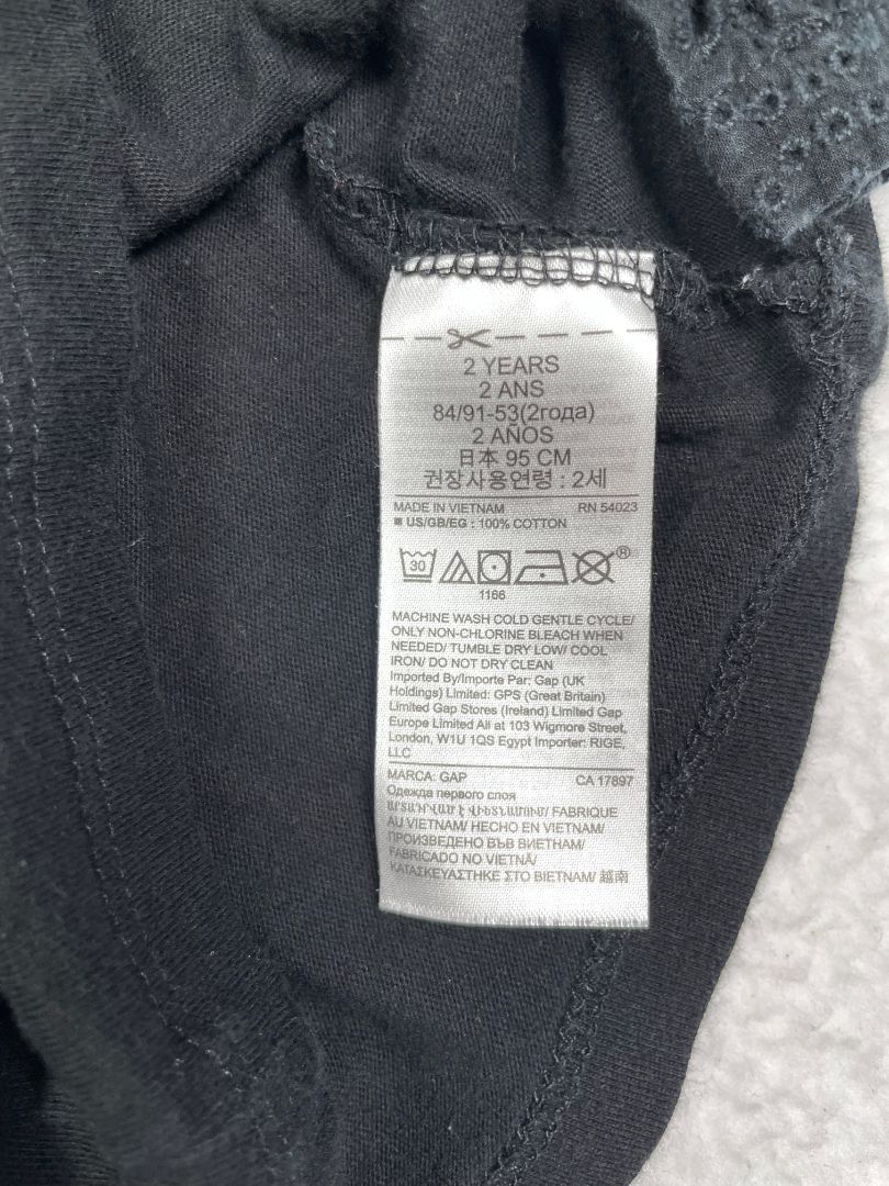 2/2T, babyGap, Black, Shirt with eyelet long-sleeves