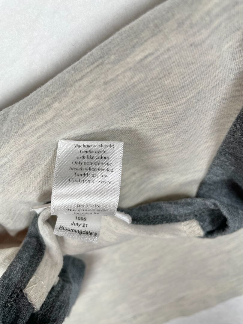 12 mo, Bloomie's Baby, Neutral, Long-sleeve baseball t-shirt, button-neck w/ pocket, cream/grey