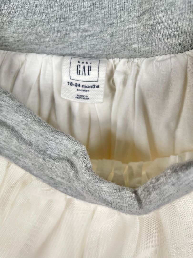 18-24 mo, babyGap, Cream, Pull-on tulle skirt, grey waistband