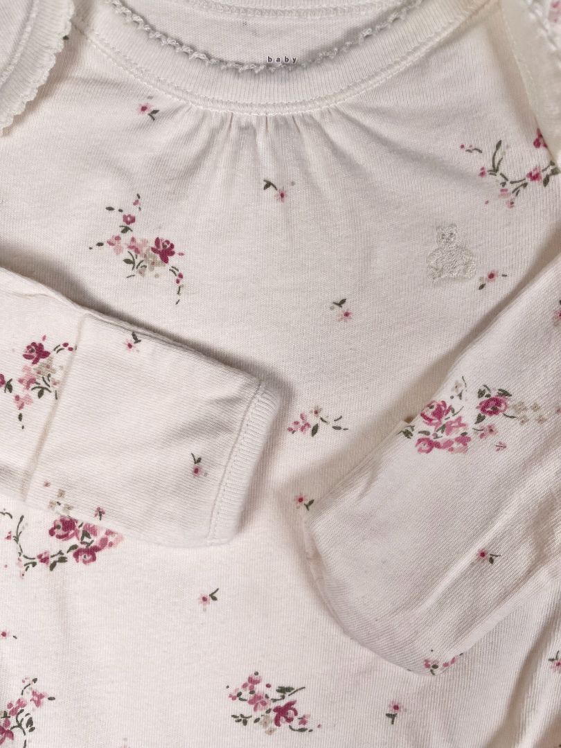0-3 mo, babyGap, Cream, Floral long-sleeve bodysuit + leggings SET
