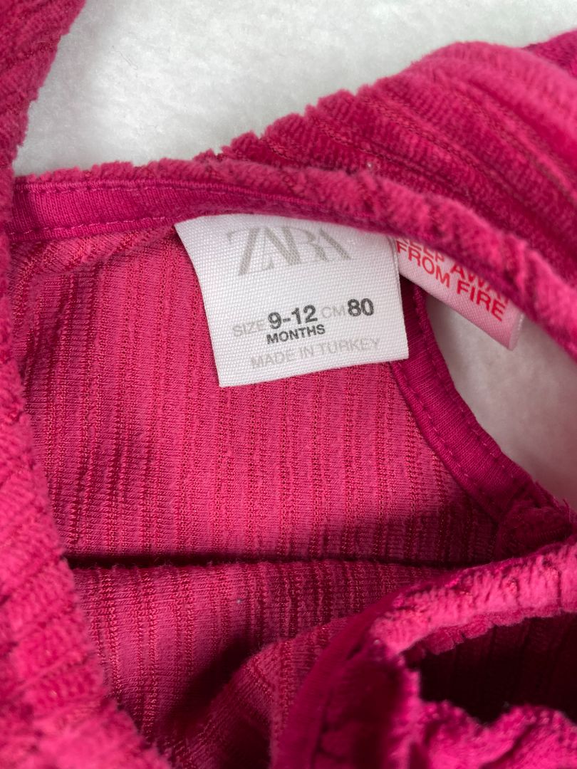 9-12 mo, Zara, Dark Pink, Corduroy overalls w/ flutter sleeves