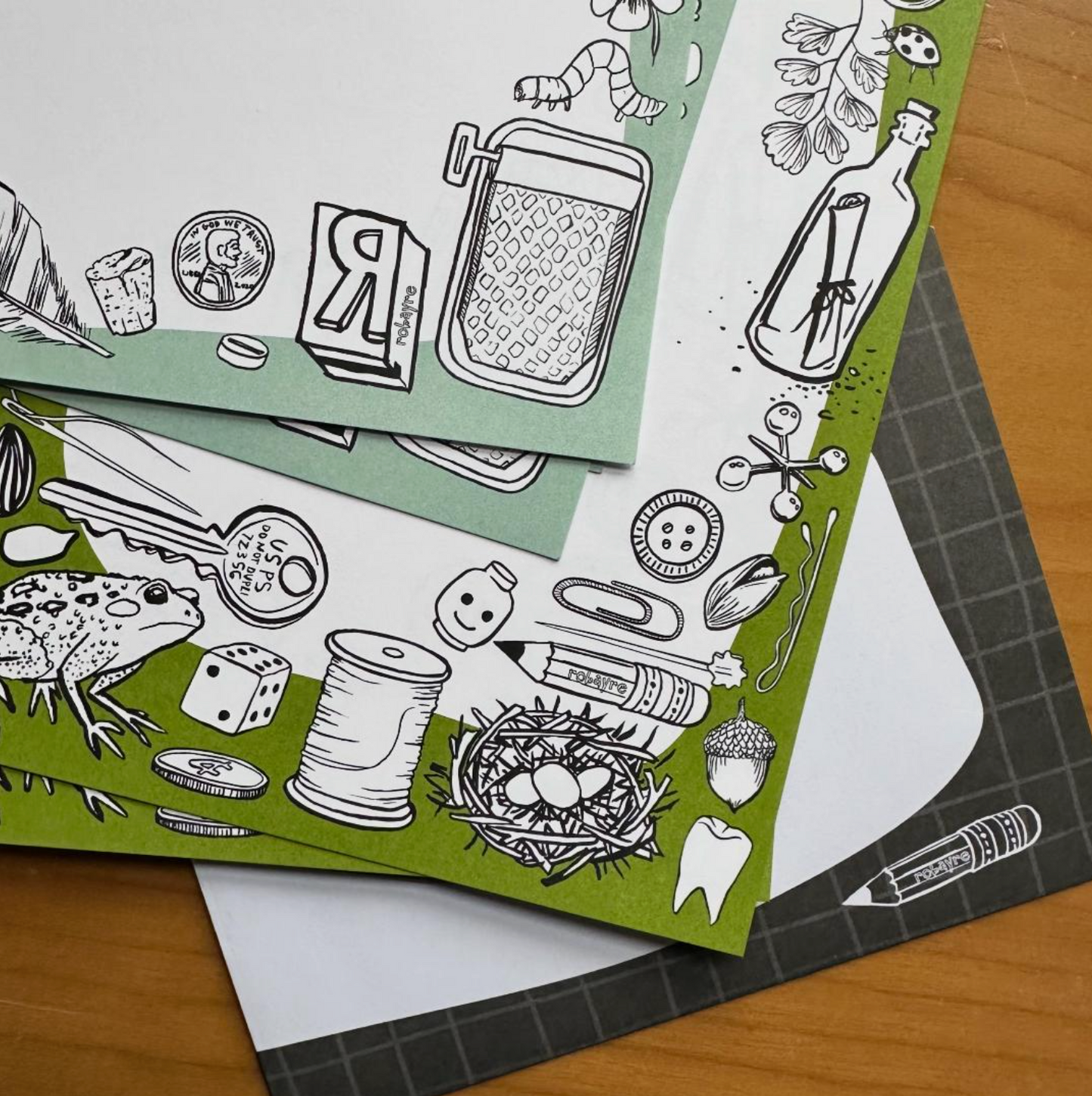 Robayre, Green, Tiny Treasures Stationery Letter Paper and Envelope Set