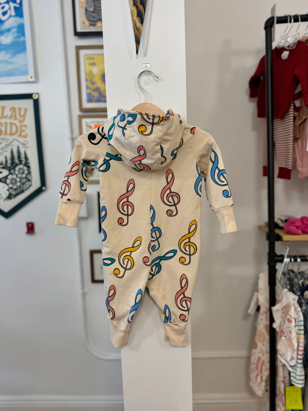 1-4 mo, Mini Rodini, Cream, Colorful music clef hooded zip-up coverall