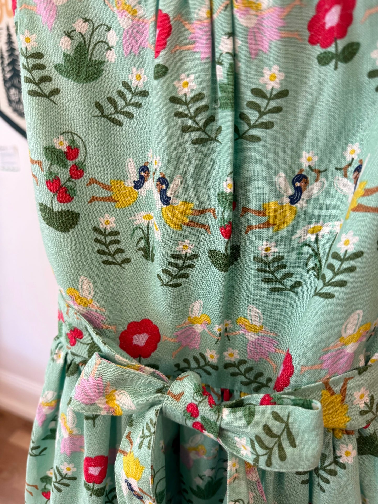 6-7, Boden, Green, Sleeveless linen mix fairy & floral dress w/ tie