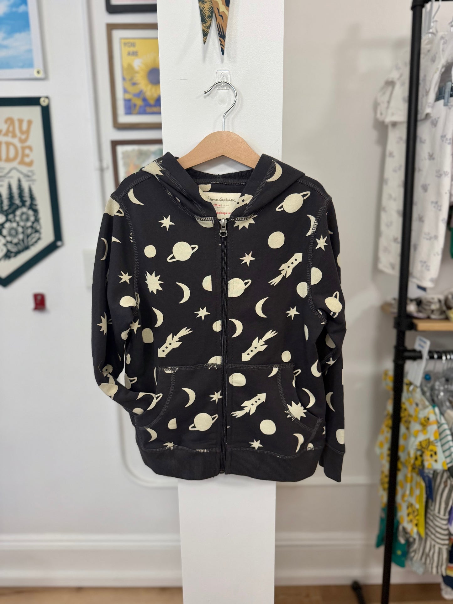 6-7, Hanna Andersson, Black, Outer space zip-up hoodie