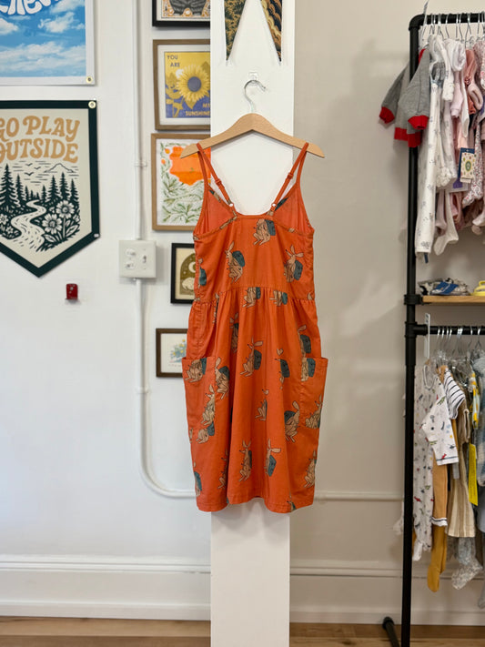 10, Nadadelazos, Orange, NEW w/ tags - Spaghetti strap backpack kangaroo dress