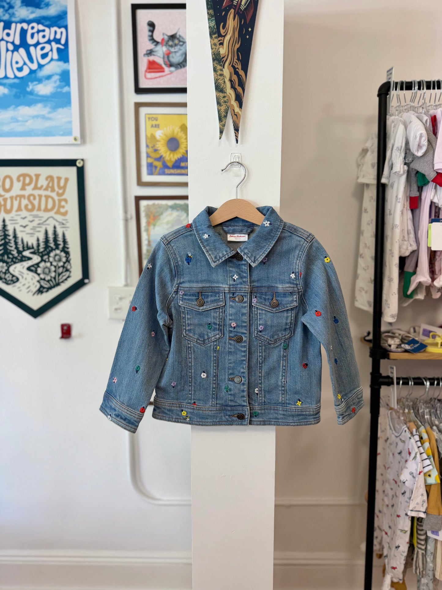 5/5T, Hanna Andersson, Blue, Floral / bee embroidered button-up denim jacket