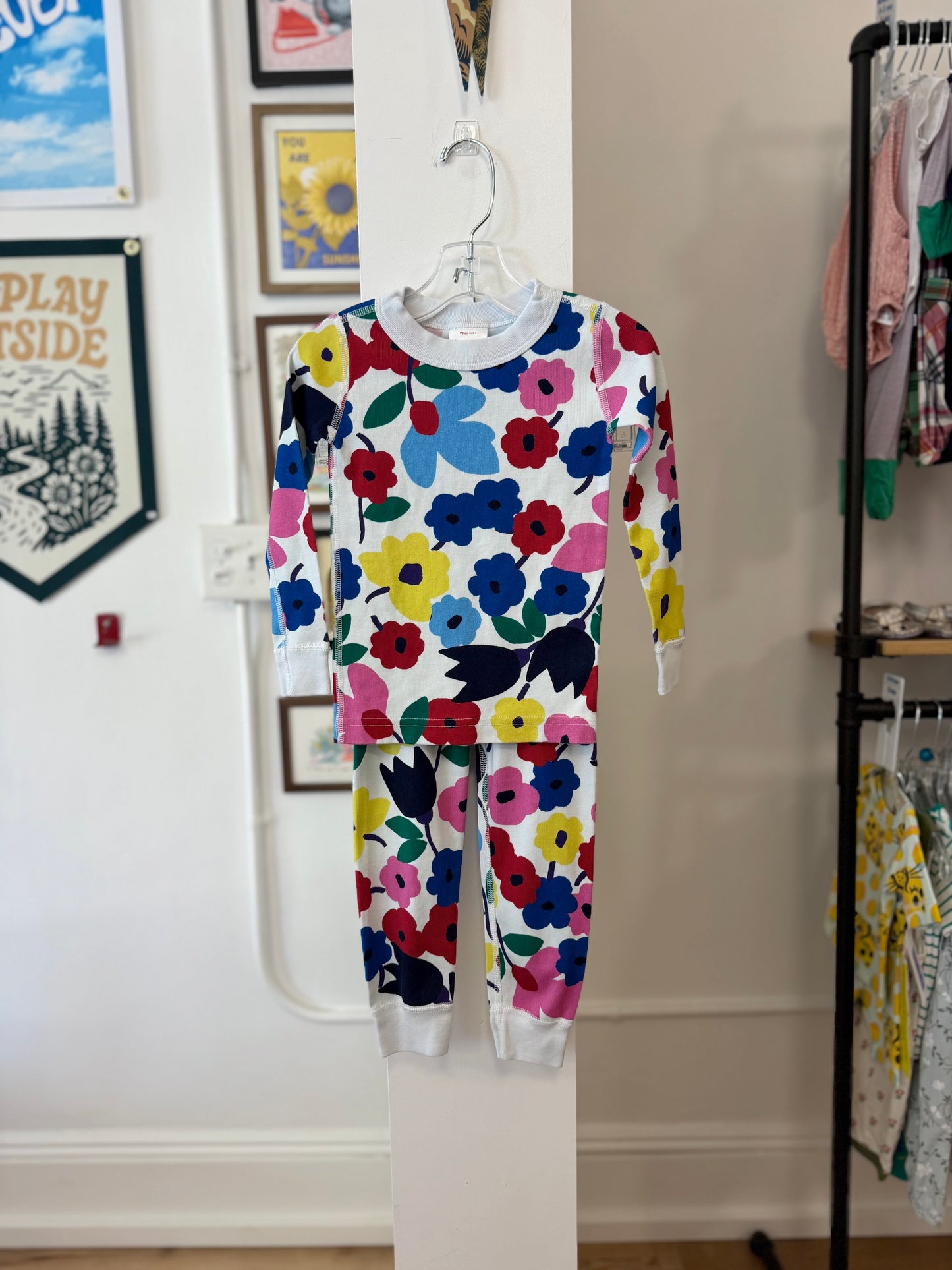 3/3T, Hanna Andersson, White, Bold florals long-sleeve shirt + pants HannaJams pajama SET