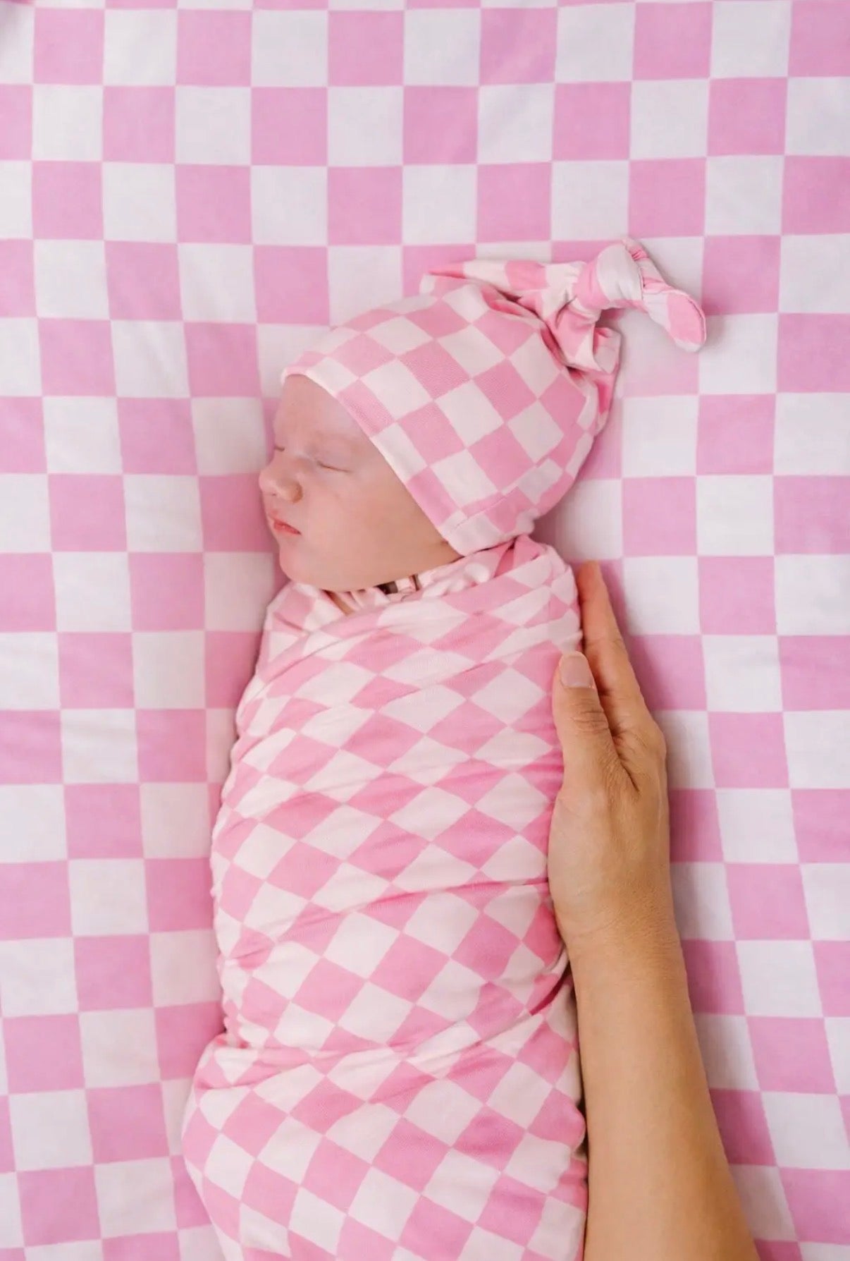 0-6 mo, Little Mae & Co, Sugar Pink, Checkered Knotted Hat [jersey knit, wash cold & tumble dry low]