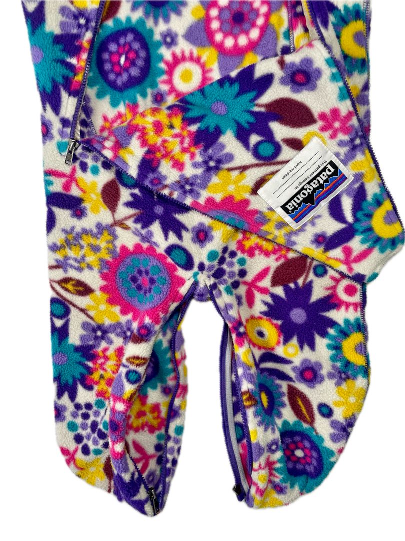 12 mo, Patagonia, Purple, Hooded floral fleece bunting, zips on legs, side, & front
