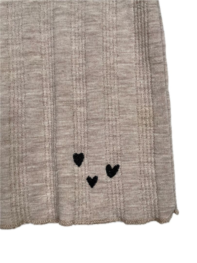 12-18 mo, Zara, Neutral, Textured long-sleeve shirt w/ ruffle edges & black embroidered hearts