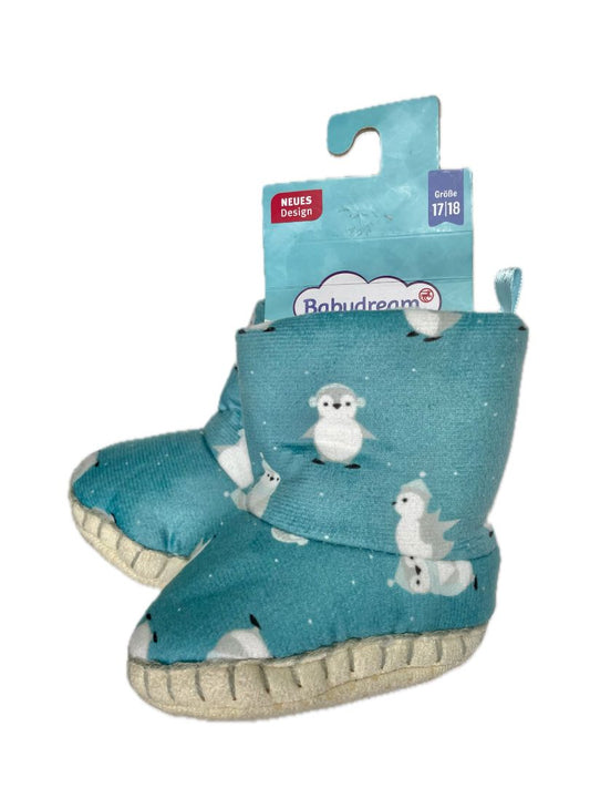 Size EU 17-18, Rossmann Babydream, Blue, New w/ tags - Cozy penguin winter boots w/ teddy lining
