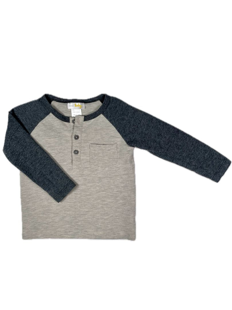 12 mo Bloomie's Baby, Neutral, Long-sleeve baseball t-shirt, button-neck w/ pocket, cream/grey