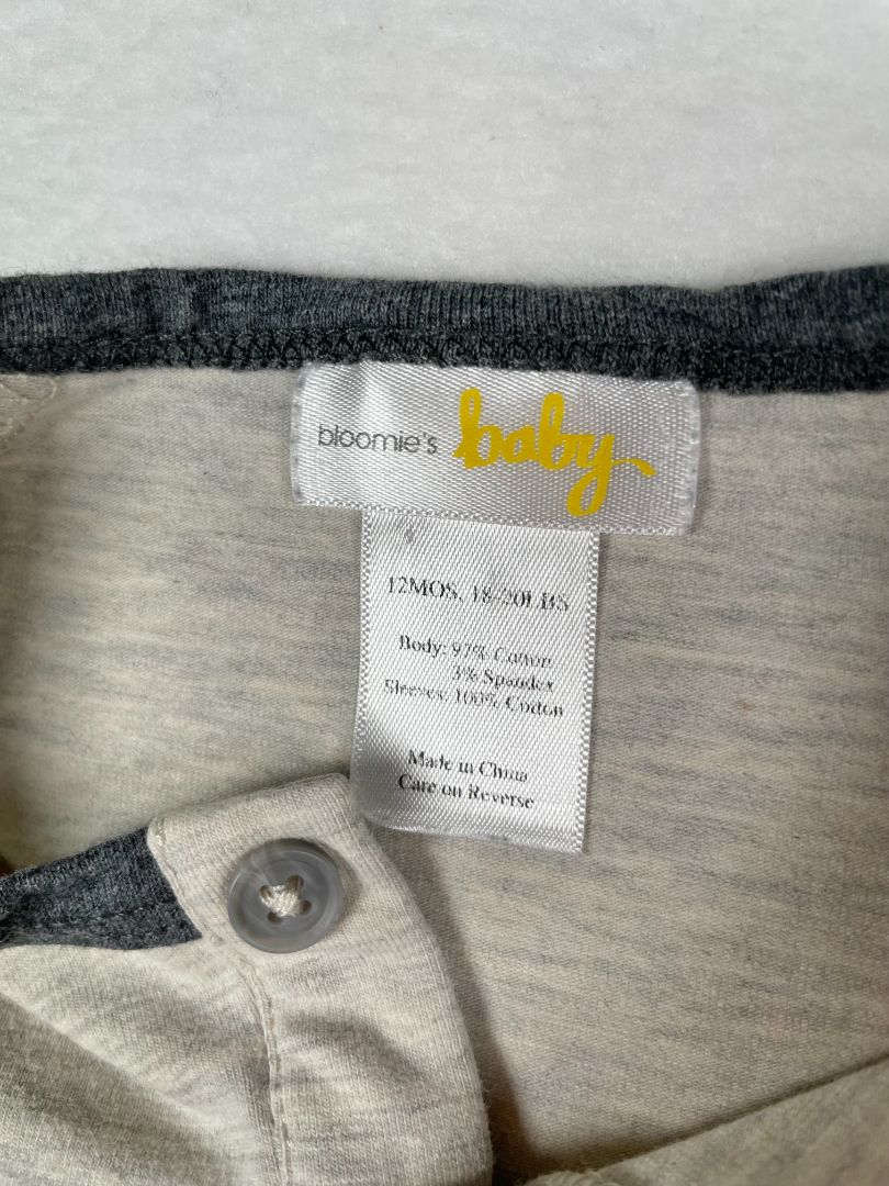 12 mo Bloomie's Baby, Neutral, Long-sleeve baseball t-shirt, button-neck w/ pocket, cream/grey