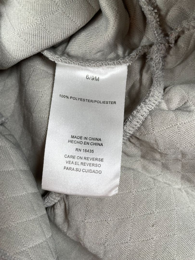 6-9 mo, Tahari, Grey, Quilted long-sleeve dress, metallic rose gold star print, ruffle bottom