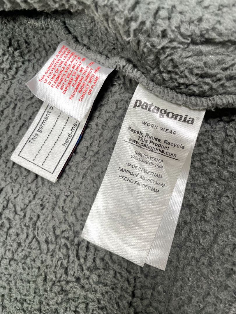 2/2T, Patagonia, Grey, Two-tone fuzzy jacket, hood with ears