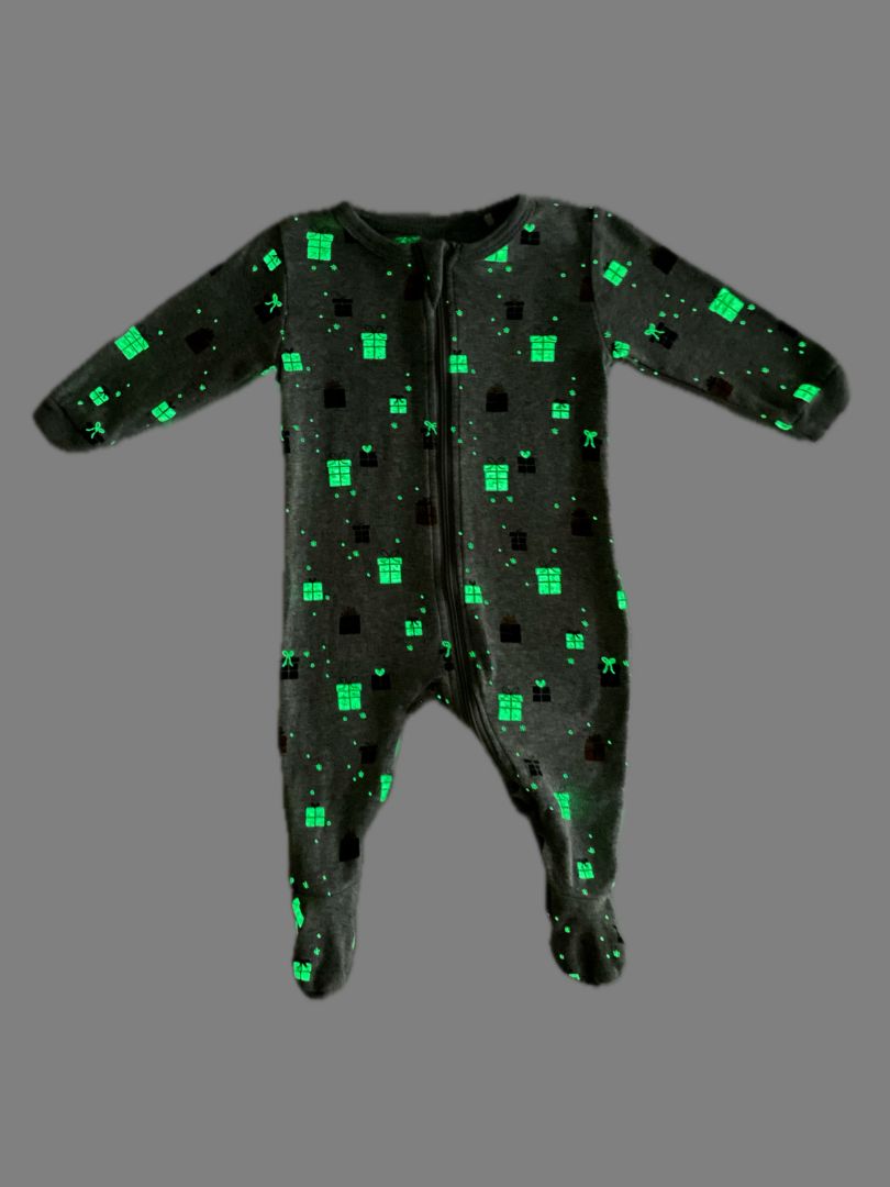 3 mo, Petit Lem, Grey, Glow-in-the-dark present print 2-way zip footed coverall